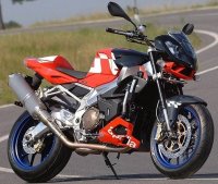 Мотоцикл Aprilia Tuono 1000R (стритфайтер) Мотоцикл Aprilia Tuono 1000R (стритфайтер)