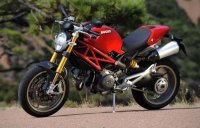 Мотоцикл Ducati Monster 1100 Мотоцикл Ducati Monster 1100
