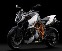 Нейкед KTM Super Duke